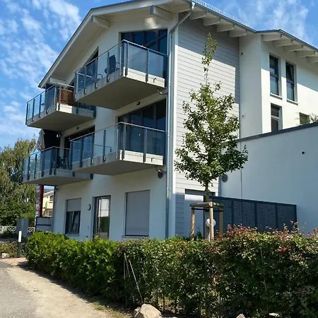 Kleine Robbe Apartment Glowe Exterior photo
